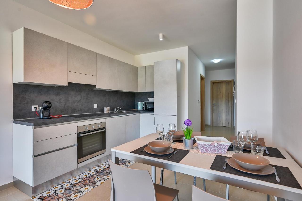 Gold Appartement Medulin Buitenkant foto