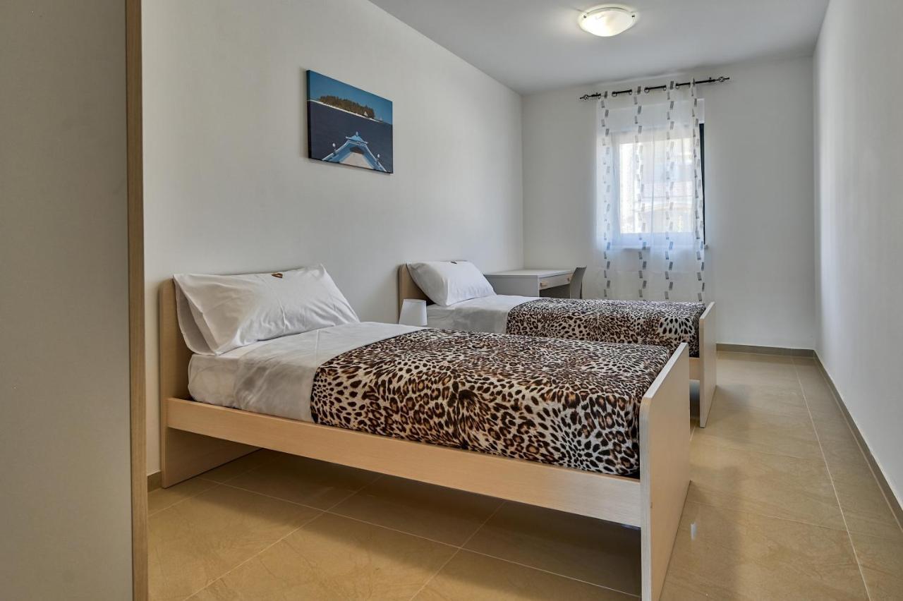 Gold Appartement Medulin Buitenkant foto